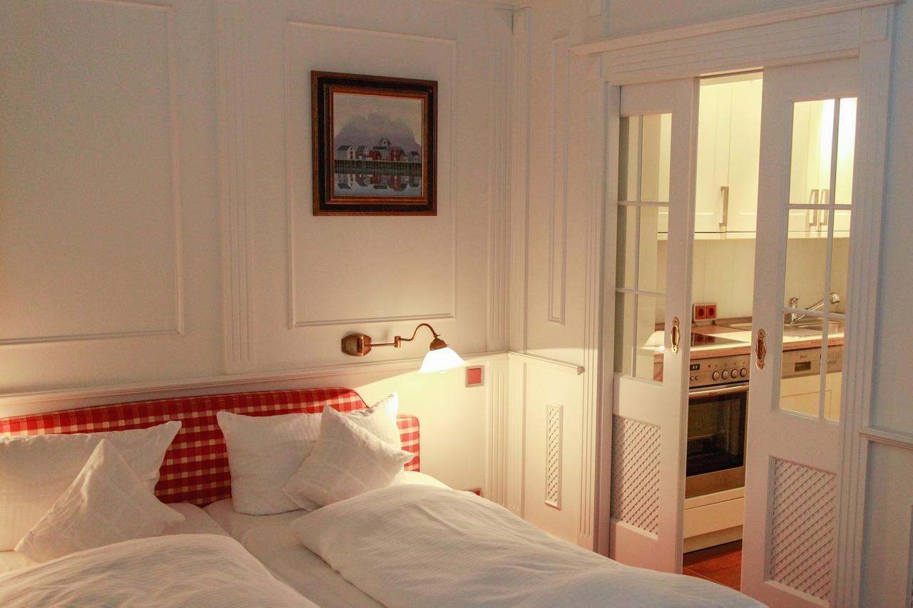 Landhaus Toepferhof Bei Travemuende 라테카우 외부 사진