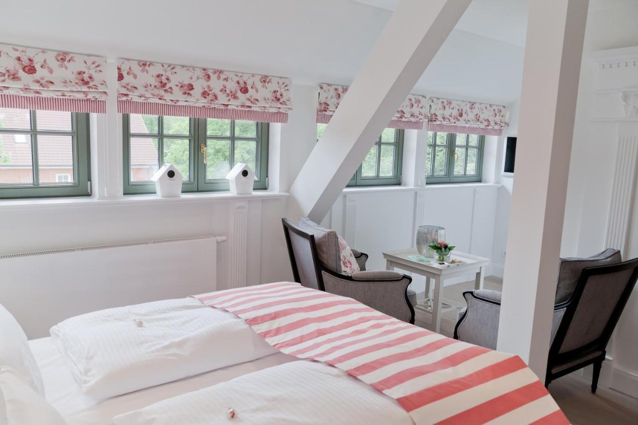 Landhaus Toepferhof Bei Travemuende 라테카우 외부 사진