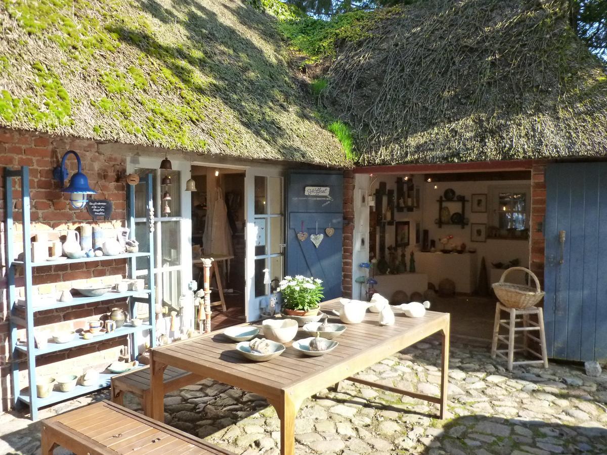 Landhaus Toepferhof Bei Travemuende 라테카우 외부 사진